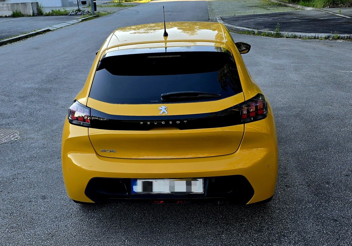 Peugeot 208 1.2 puretch 101cv