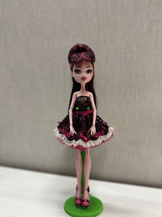 Монстер Хай Дракулаура sweet 1600