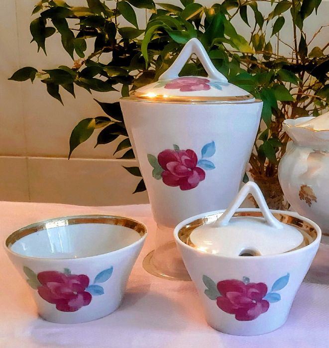 Солонка Буды Сервиз Барановка Спецовницы Дулево, штоф икорница