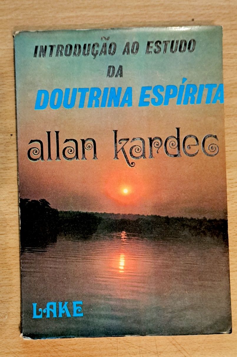 Lote de livros de Alan Kardek