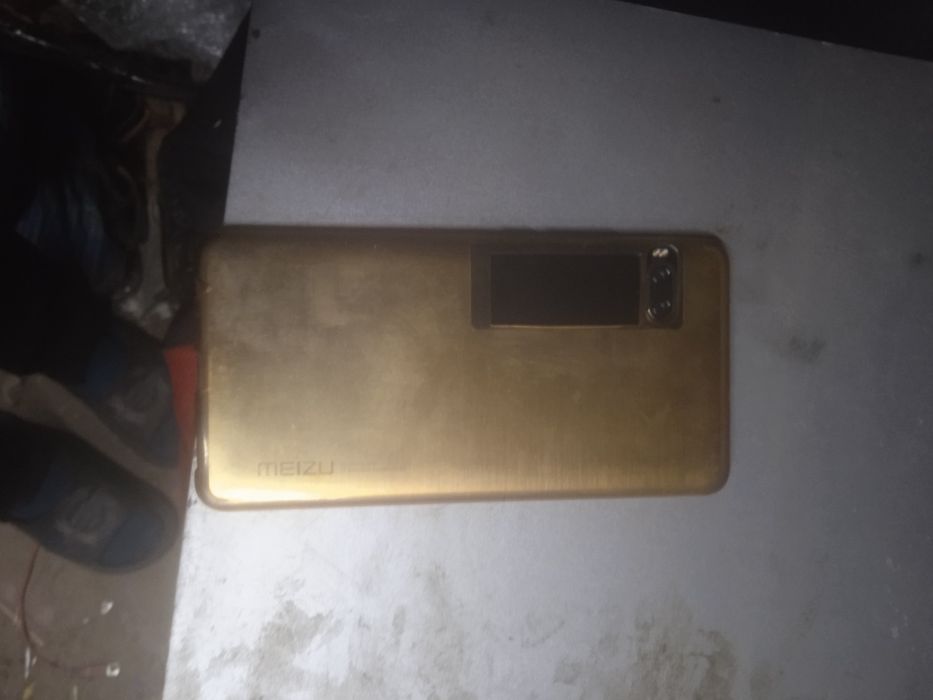 Продам Мейзу 7 про+на запчастини або під відновлення