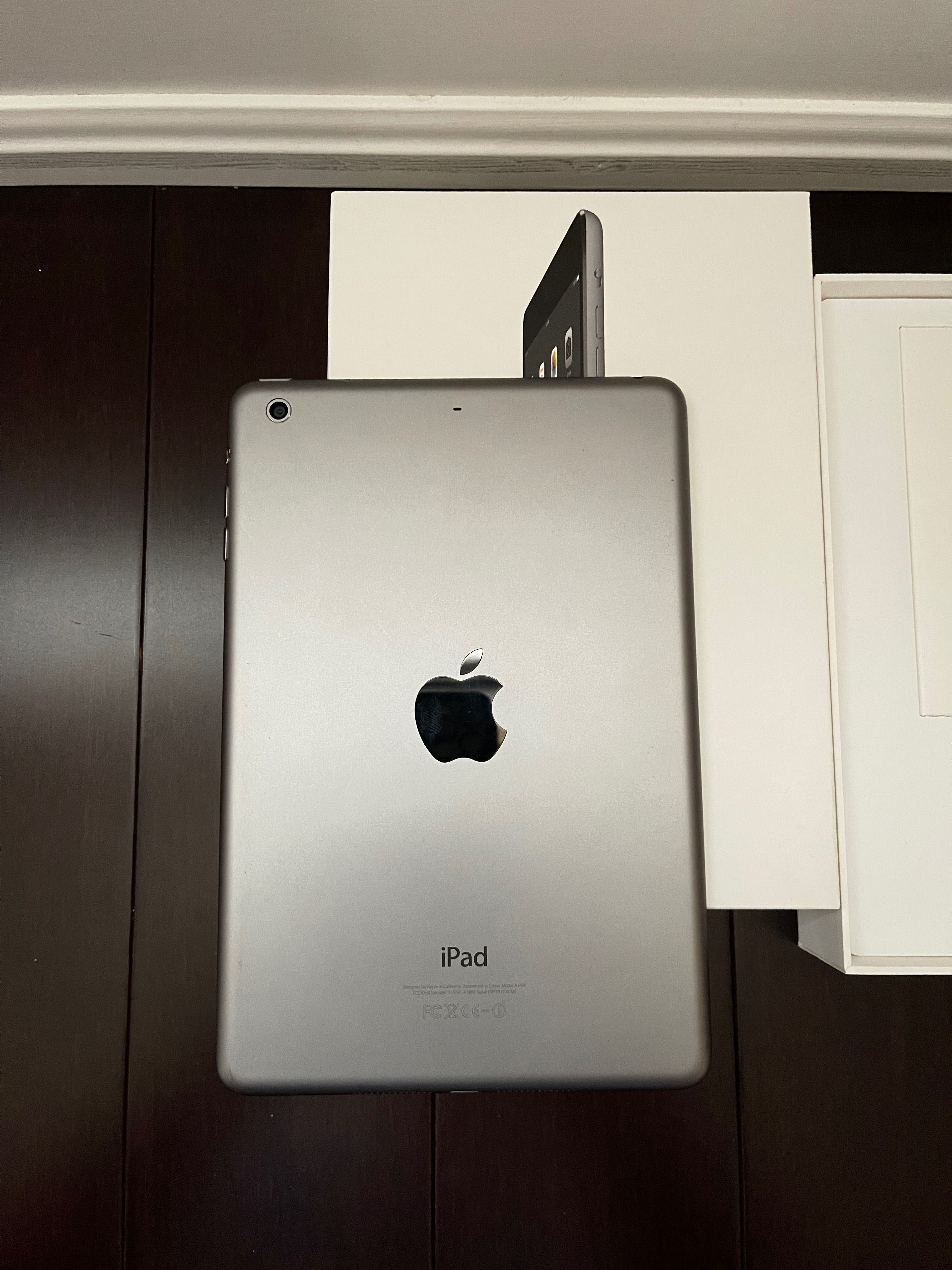 Apple      Ipad  Mini