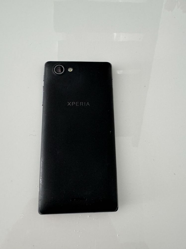 Telefon sony X PERIA