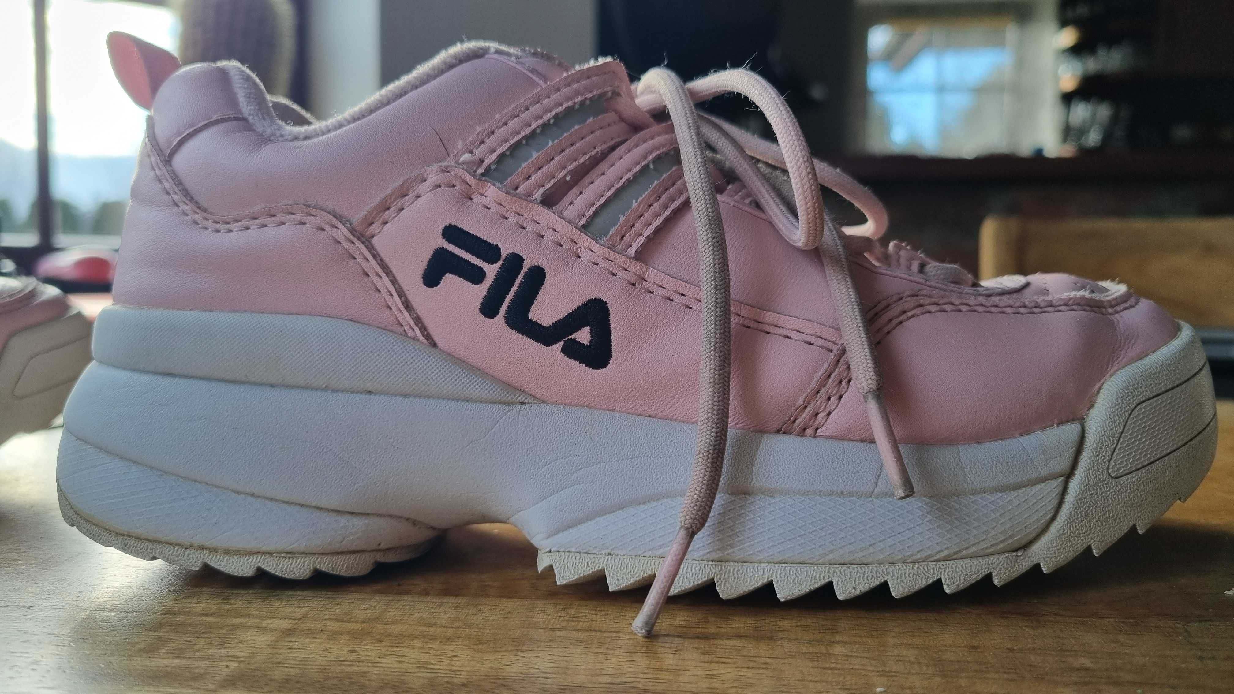 Buty sportowe damskie Fila 37