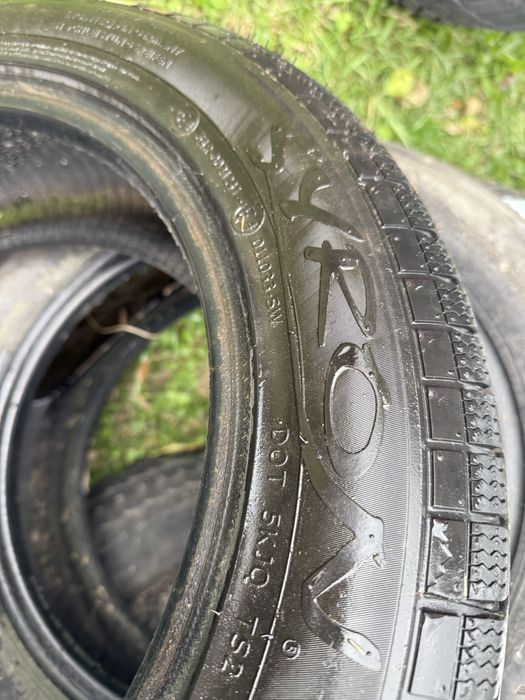 2x Opona zimowa 195/60 R 16 C Syron Everest 1