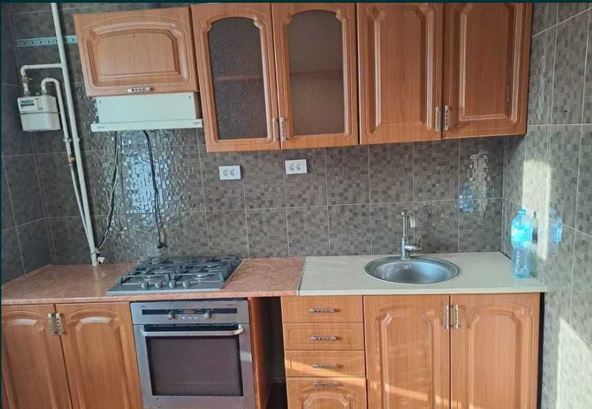 Продаж 1 кімнатної кватири на Митниці
