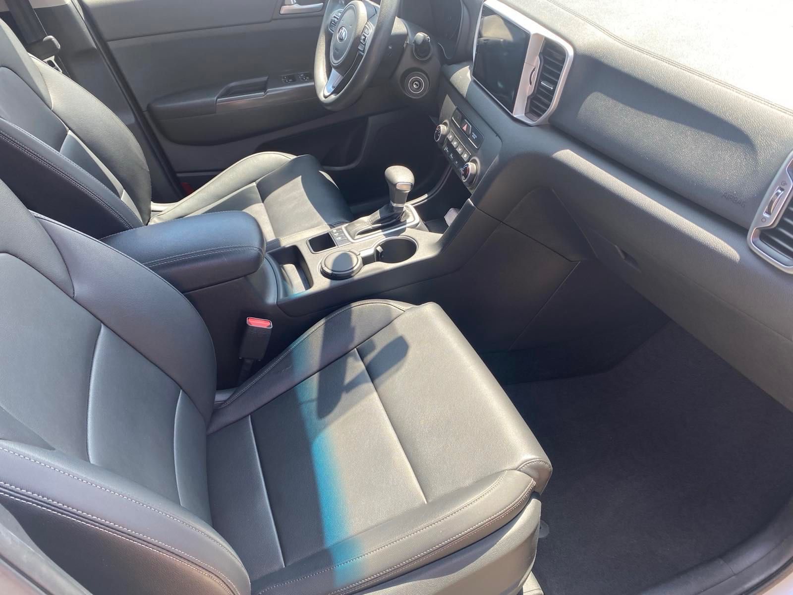 Автомобиль Kia Sportage