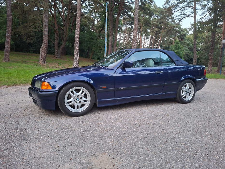 BMW 320i cabrio e36