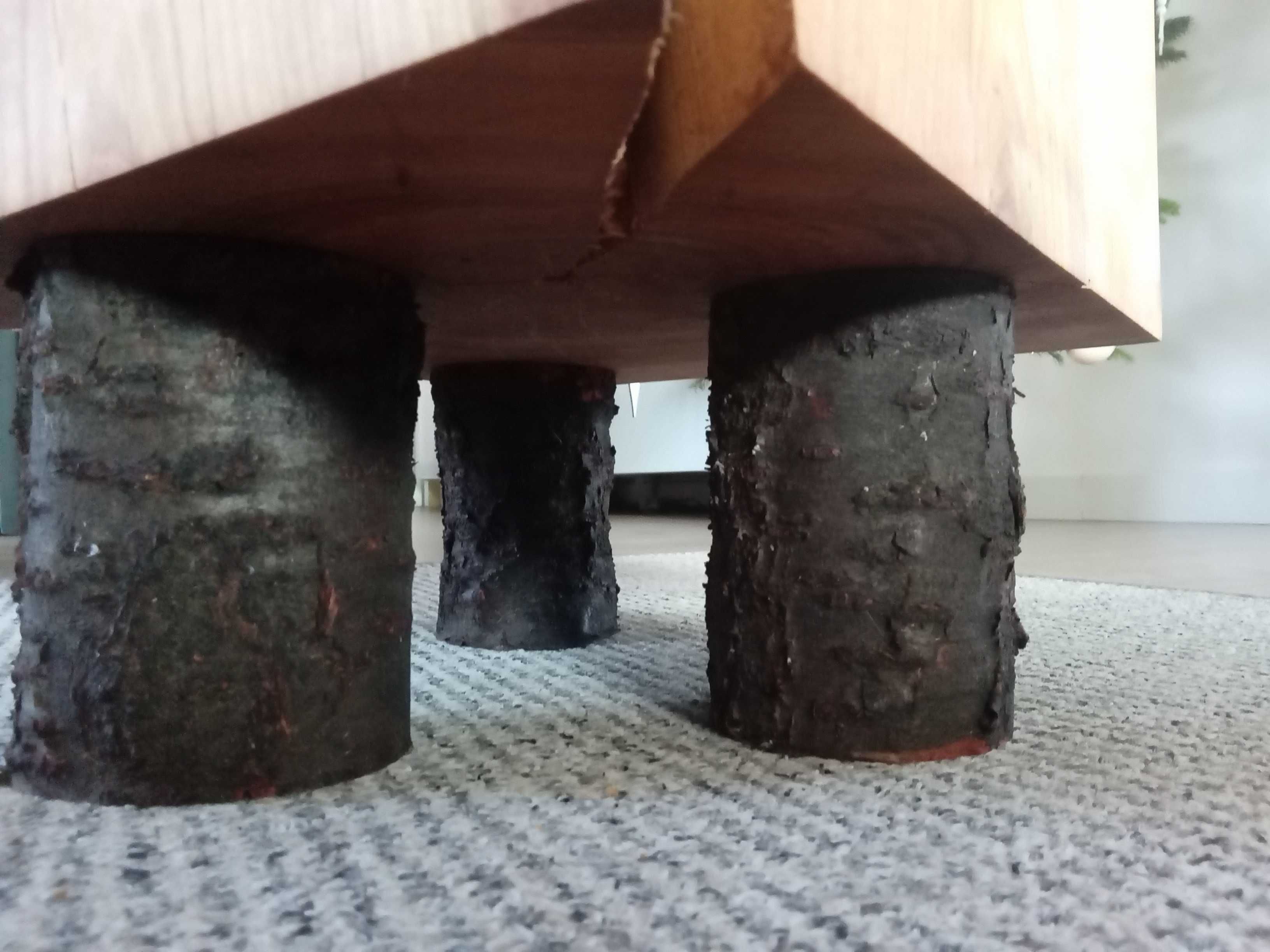 Stolik kawowy loft industrial vintage czereśnia lite drewno na nóżkach