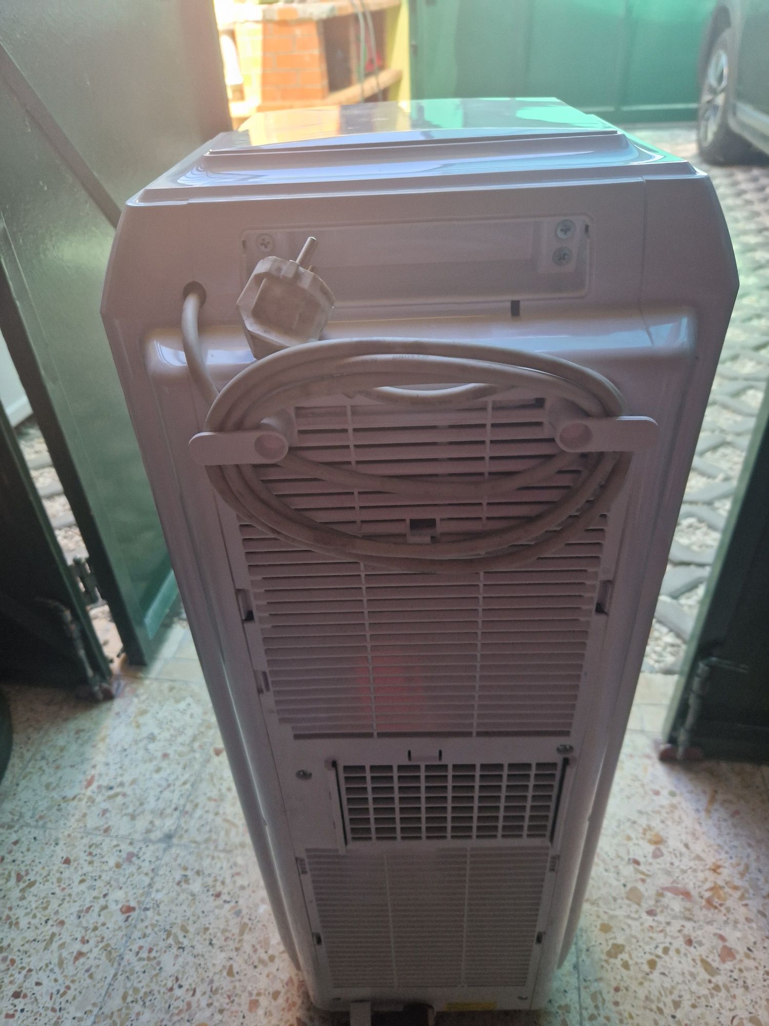 Ar condicionado portatil da Becken