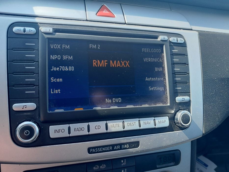Radio do vw pasaat b6