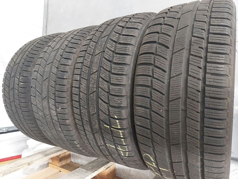 Opony zimowe Toyo 235/45/18