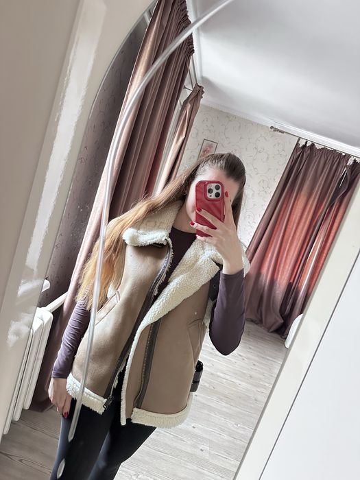 Дубленка та жилетка ZARA