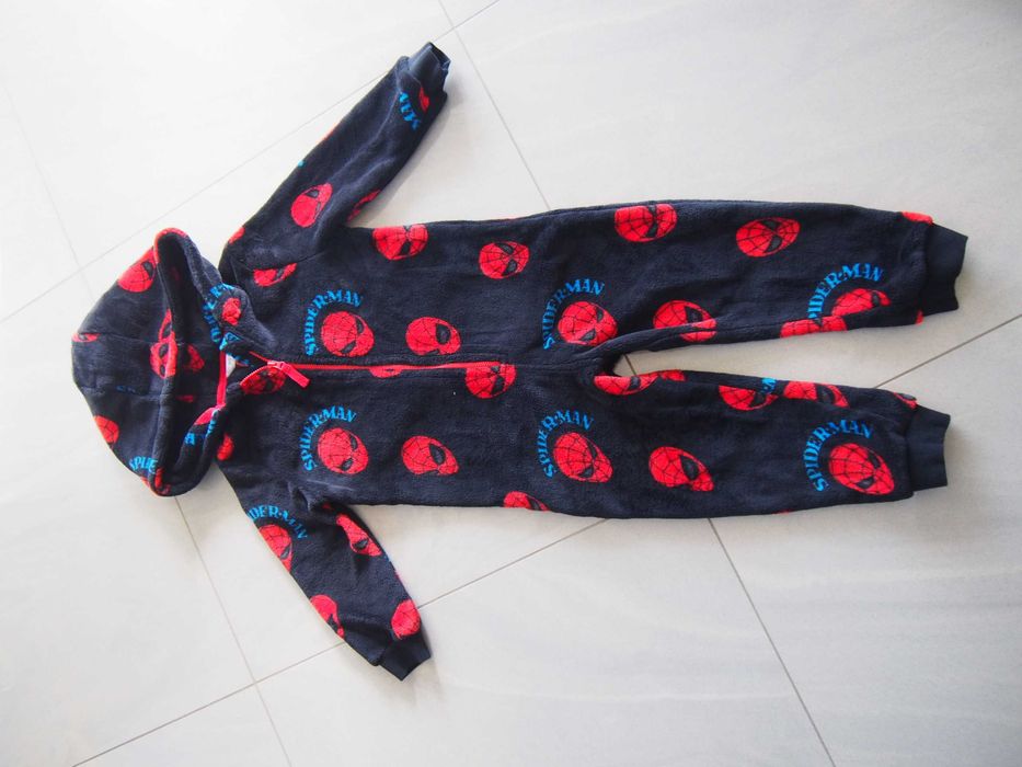 Pajac piżama 104/110 cm (4-6 l) spiderman