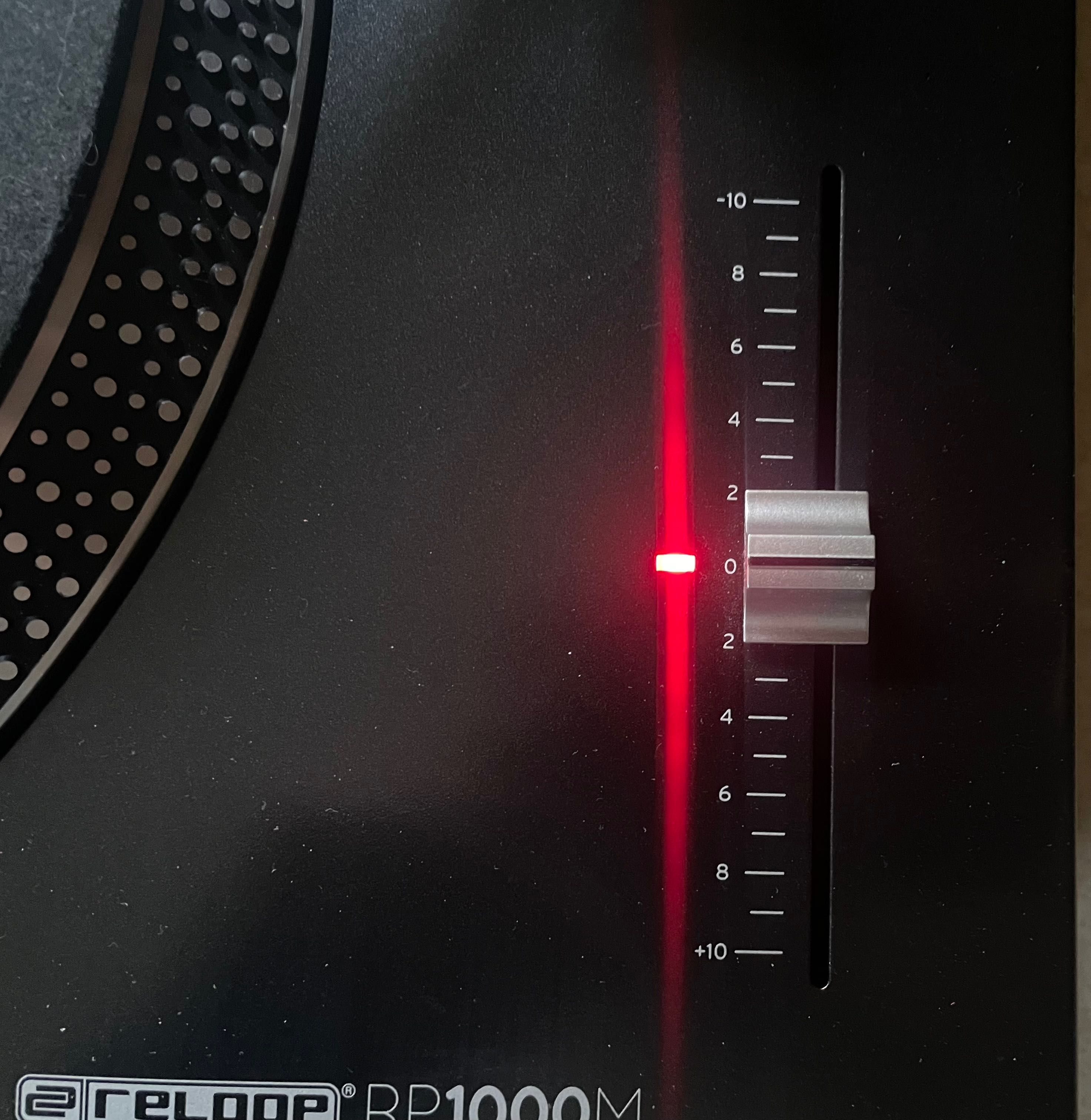 Gramofon Dj Reloop RP1000M