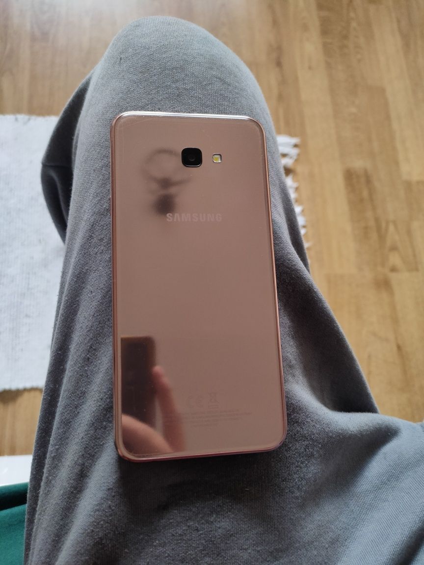 Samsung J4+ złoty