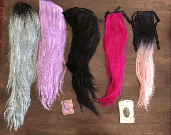 Perucas e extensões cabelo vários tamanhos (azul, roxa, preta e rosa)