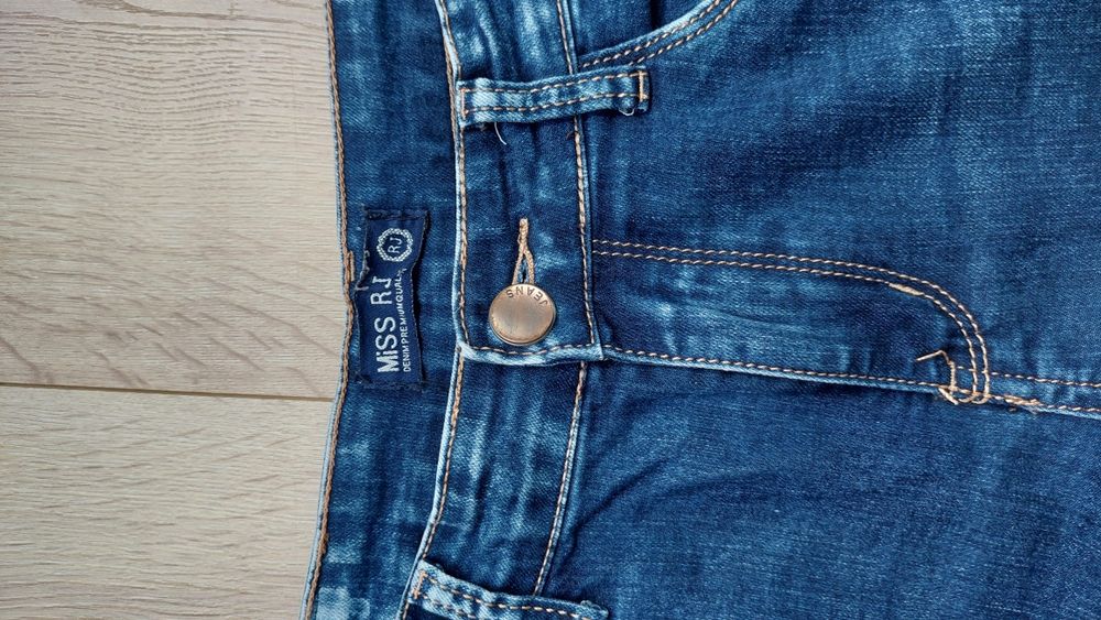 spodnie damskie jeansowe r. 38