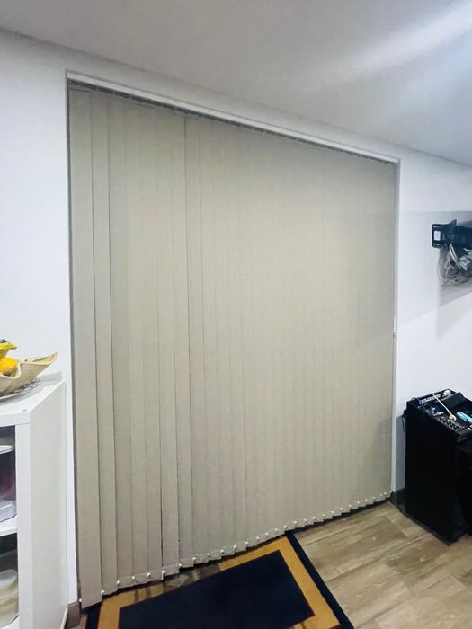 Cortinas semi nova