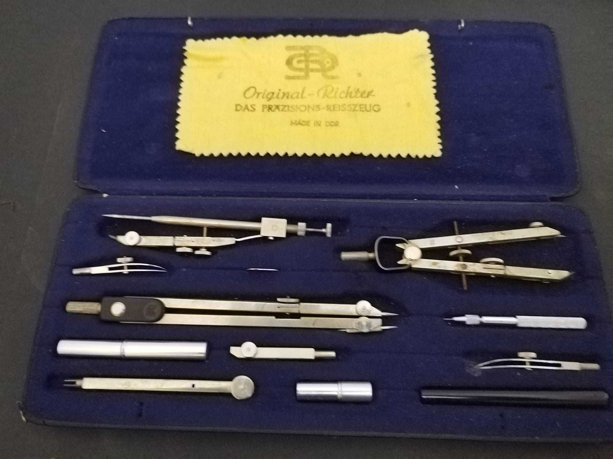 Compasso antigo na sua caixa - Richter Das Prazisions - Made in DDR