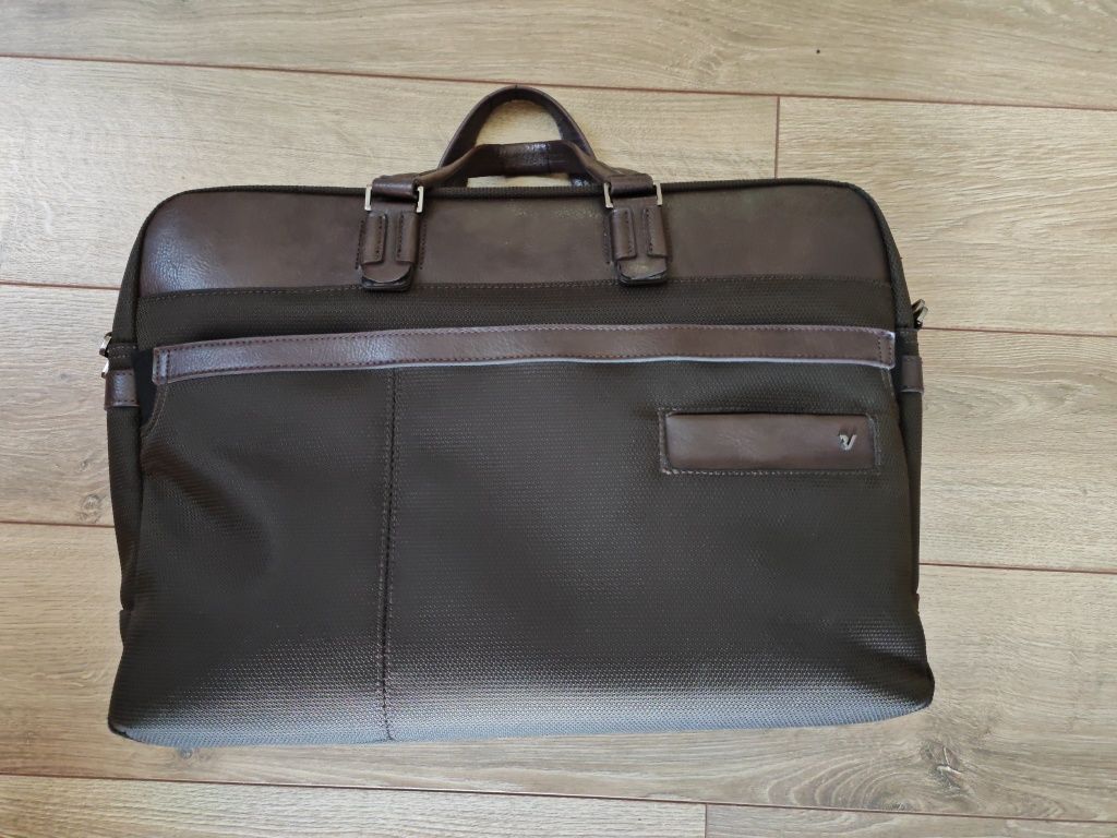 Torba na laptopa RONCATO Harvard 43x31x16 cm brąz, funkcjonalna, super