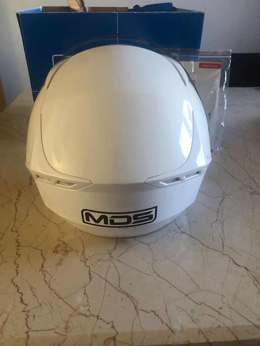 Capacete branco MDS