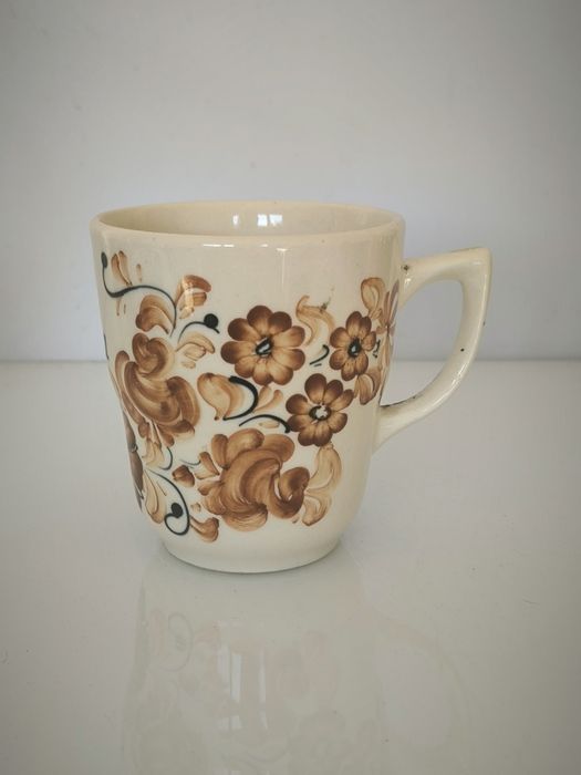 Kubek malowany Włocławek Jola PRL sygnowany