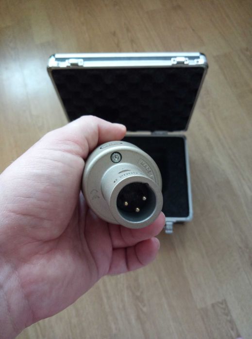 Студійний мікрофон AKG C 2000 B