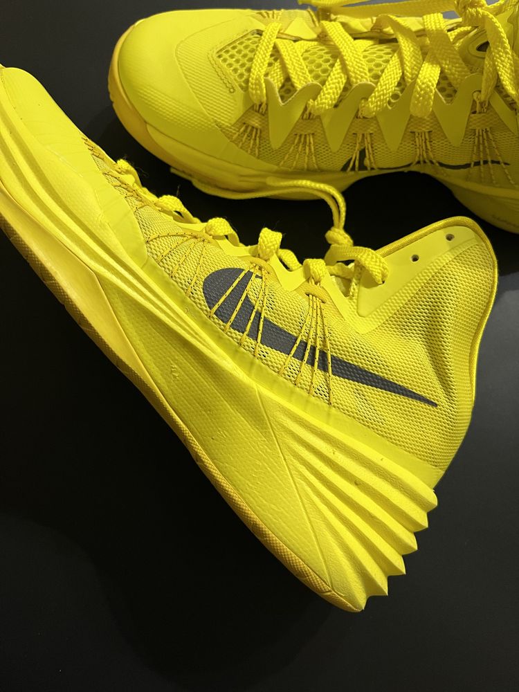 Оригинальные баскетбольные кроссовки Nike Hyperdunk 2013