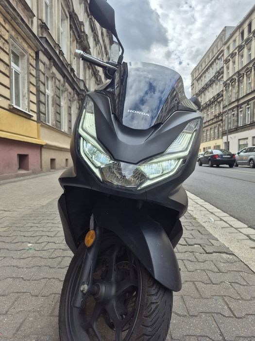 Skuter Honda PCX 125 rok 2023