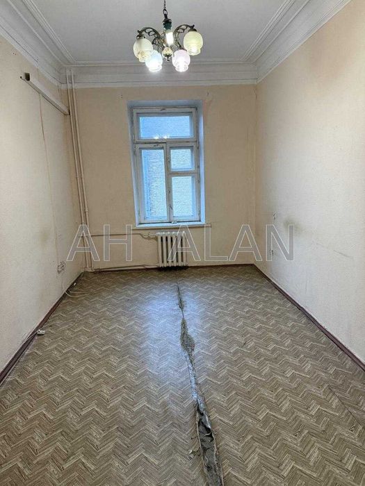 Оренда офісу  по вул. Богдана Хмельницького. ЦУМ