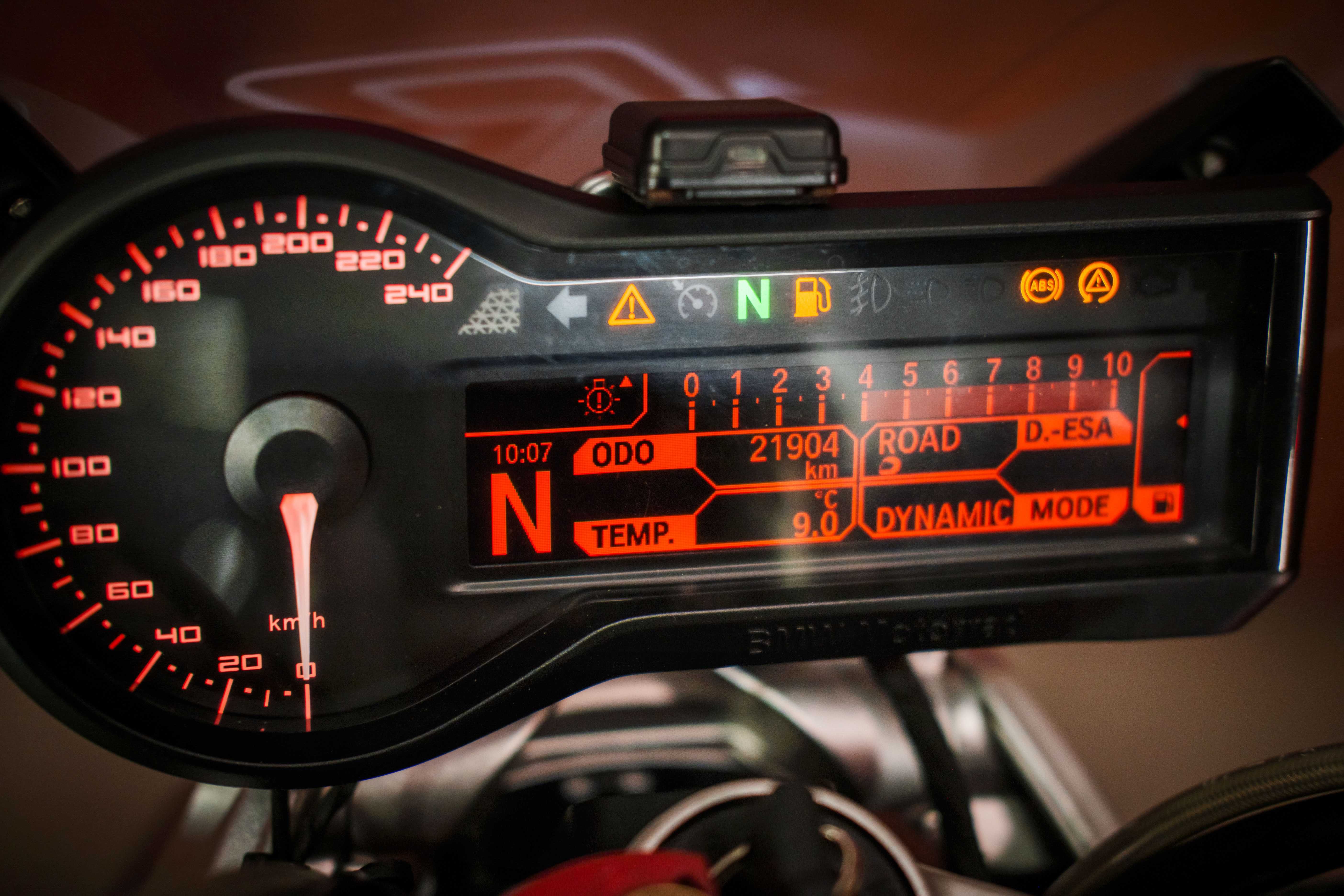Продається BMW R1200R ABS Traction Quickshifter із Японії