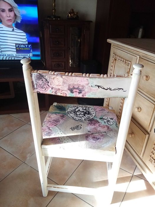 krzesło decoupage