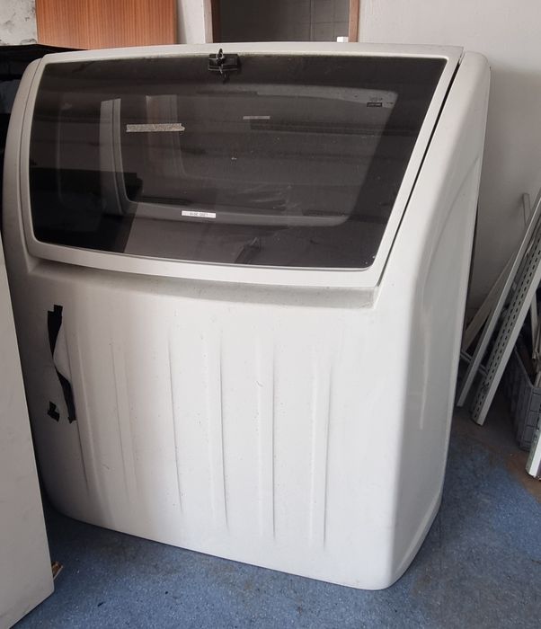 Capota de Fibra Mitsubishi