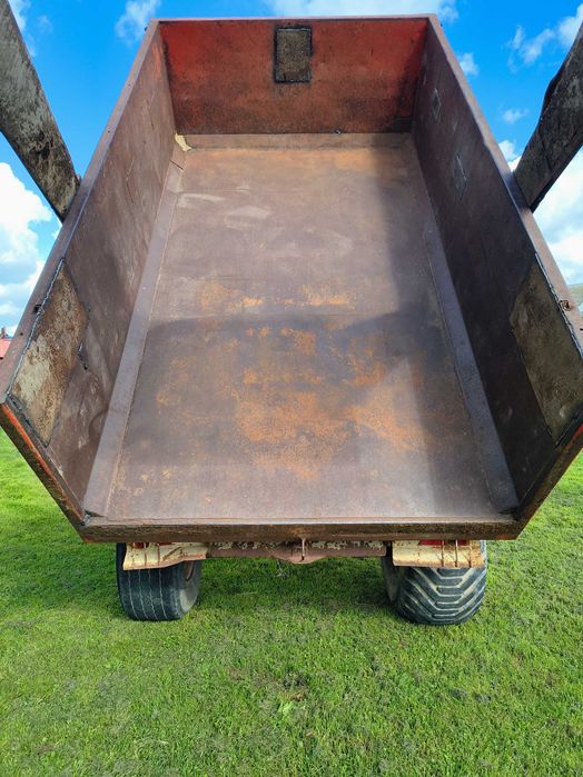 Przyczepa jednoosiową, skorupa, wywrotka 9ton
