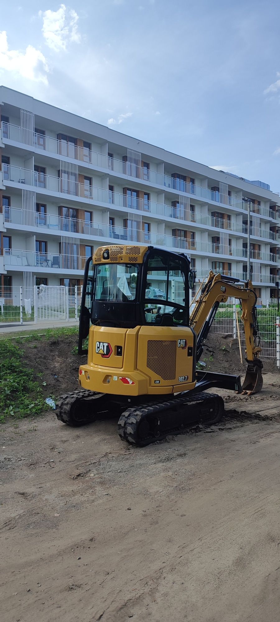 Usługi mini koparką 3tony i wywrotką o ład. 4.5 T Kołobrzeg i okolice