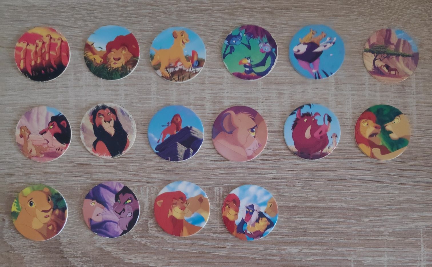 Tazos Beyblade, Pokemon, WWE, Power Rangers, Street Fighter