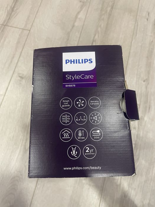 Lokówka Philips StyleCare BHB878