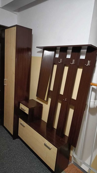 Zestaw mebli do przedpokoju