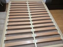 Cama somier de casal marca pikolin com estrado