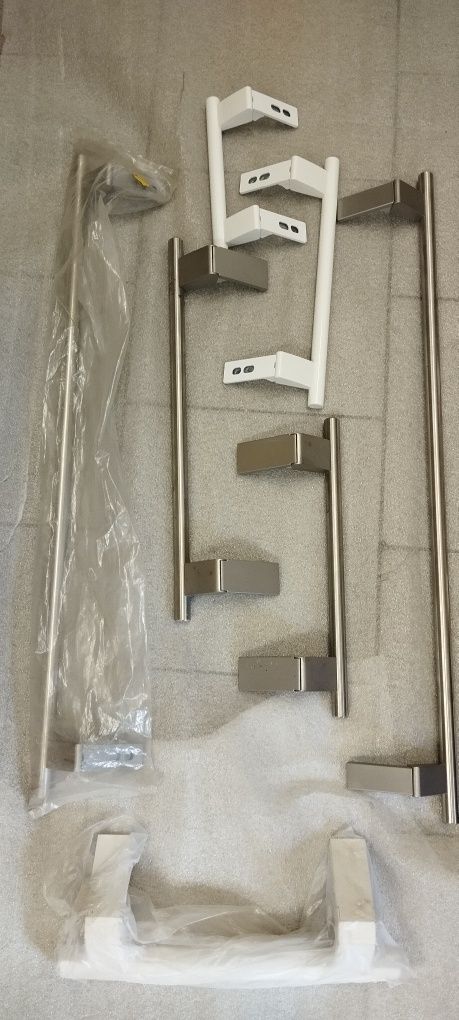 Ручка для холодильника Liebherr, крепление, подвижный механизм