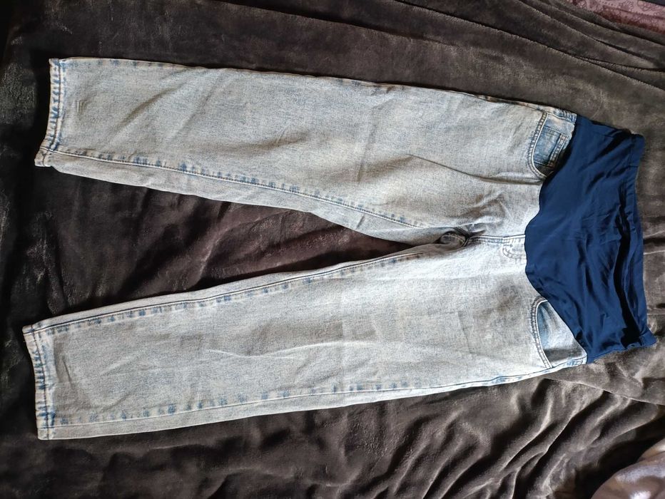 Джинси для вагітних