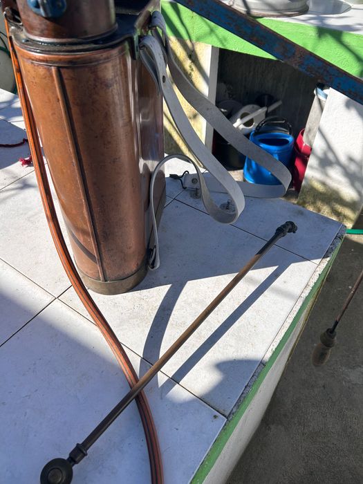 Pulverizador em Latão