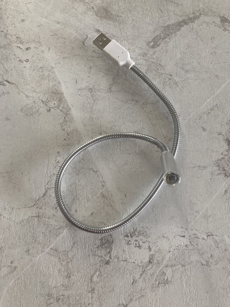Lampka usb do komputera czytnika gniazdka metal elastyczna do czytania