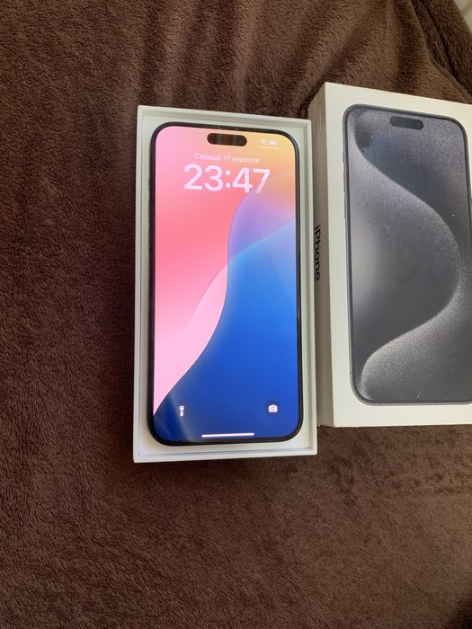 Iphone 15 pro max 256 black titanium e-sim