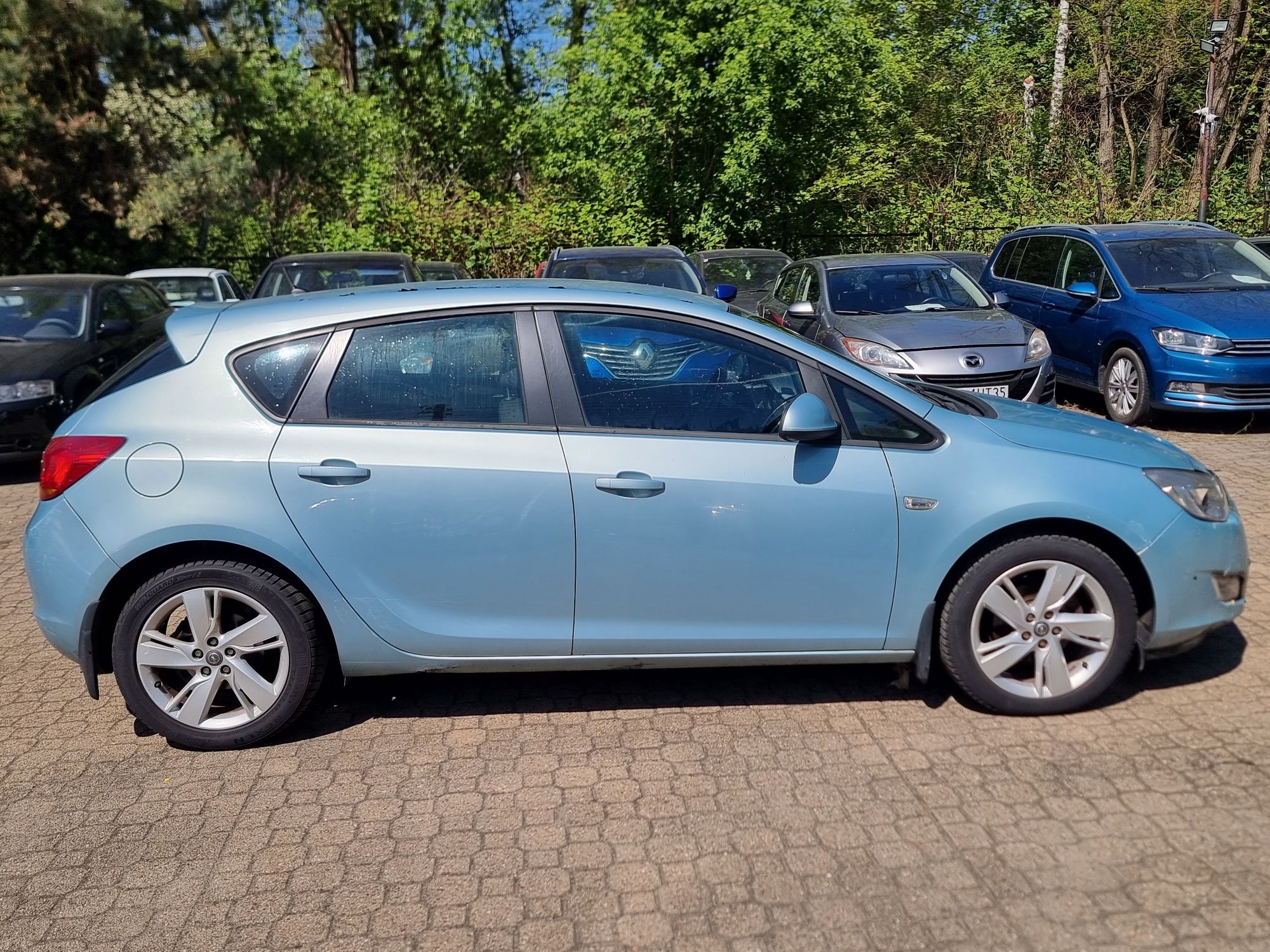 Opel Astra J  2010r  1.4 Benzyna EcoFlex  Klimatyzacja Sprawny