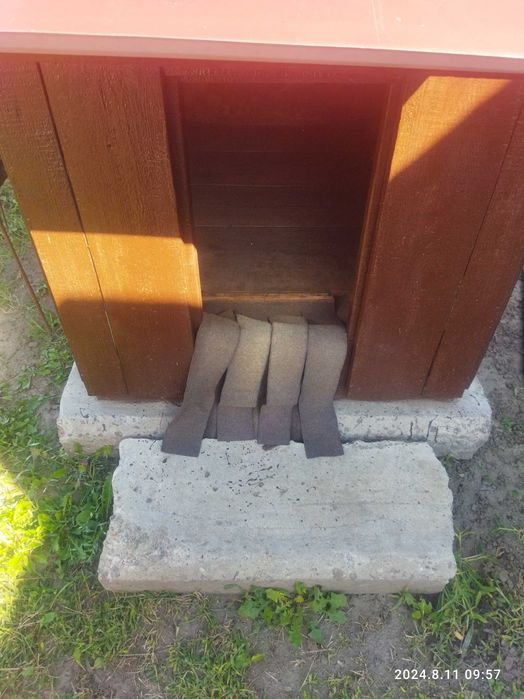 Буда для  собаки утеплена