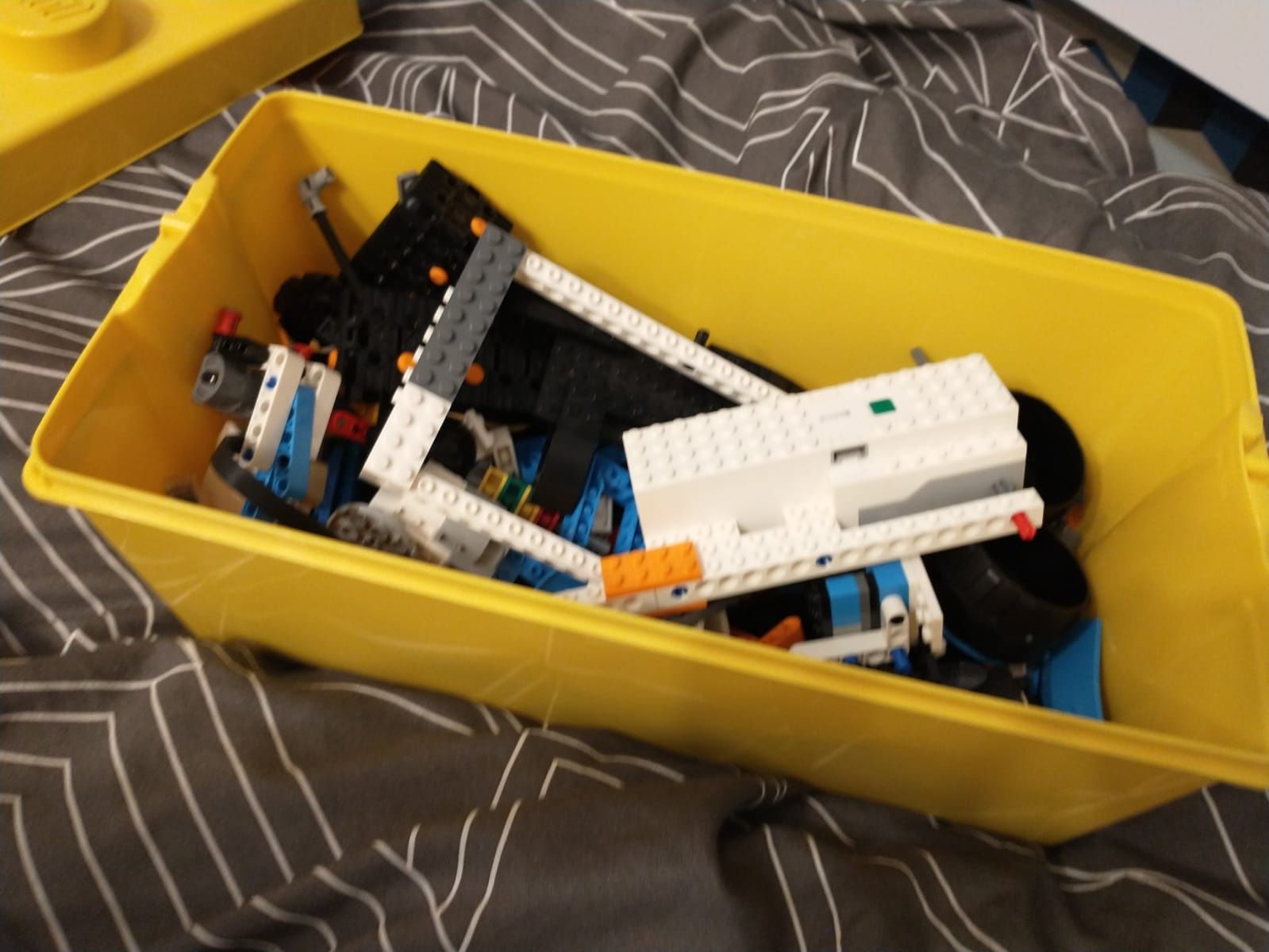 Zestaw kreatywny LEGO Boost 17101 5w1