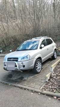 Продам машину Hyundai Tucson 2006р.дізель.2.