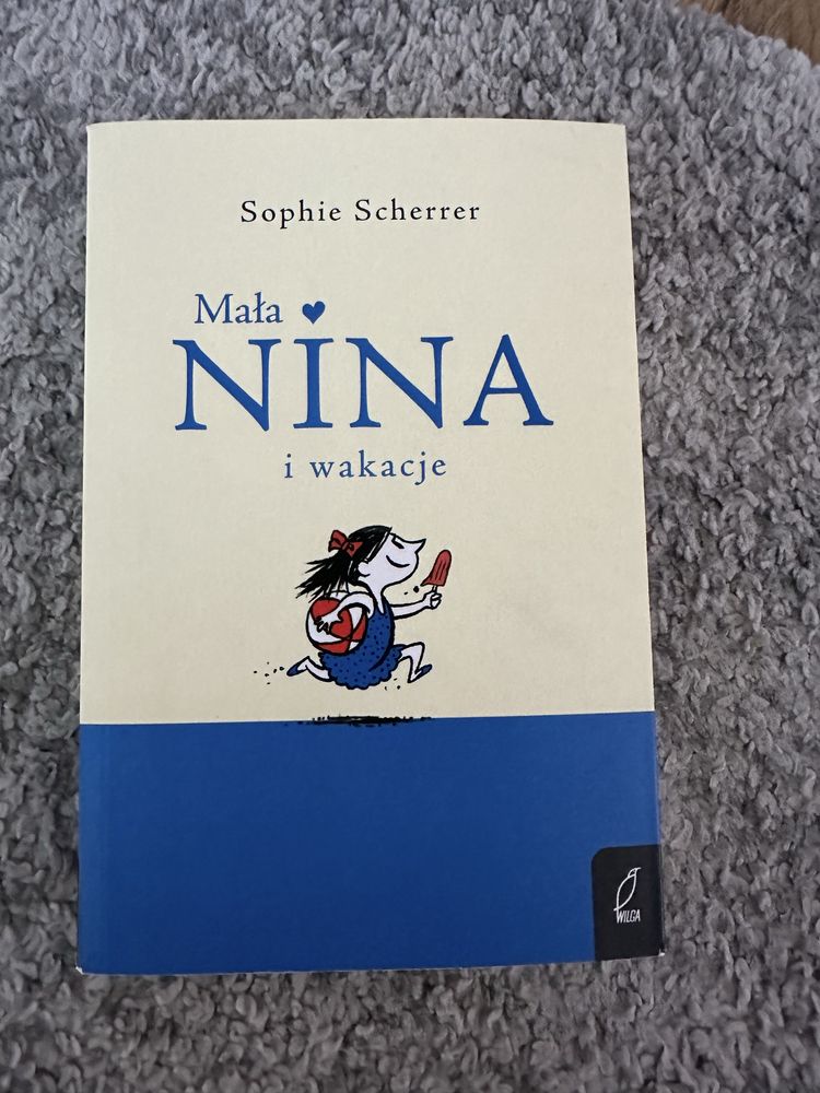 Mała Nina i wakacje Sophie Scherrer